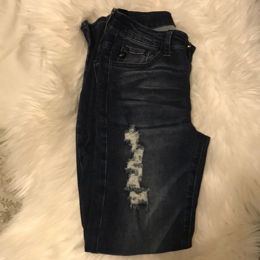 Stretchy ripped skinnies